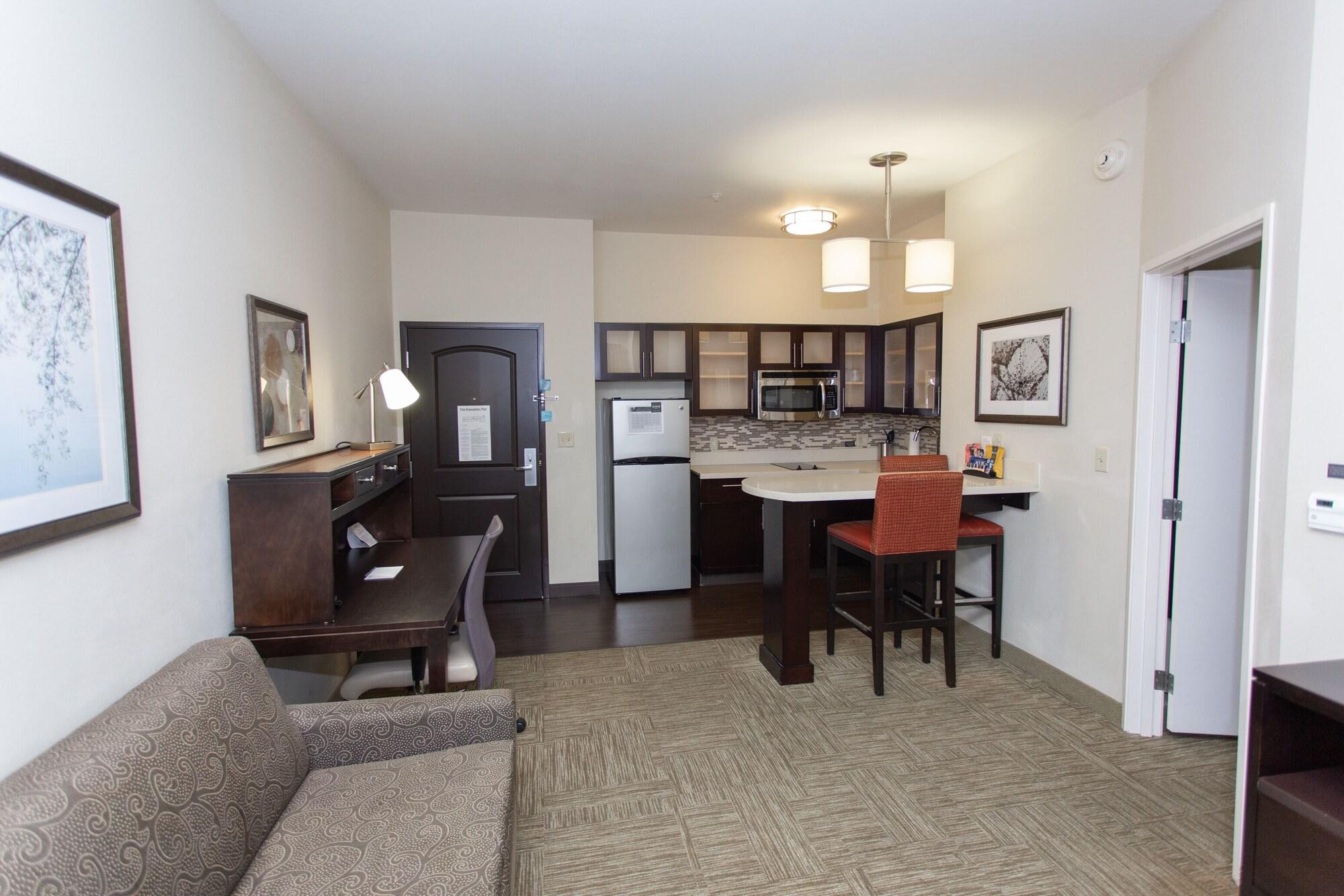 Staybridge Suites Bowling Green By Ihg Екстериор снимка
